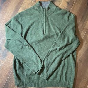 Neiman Marcus cashmere sweater like new